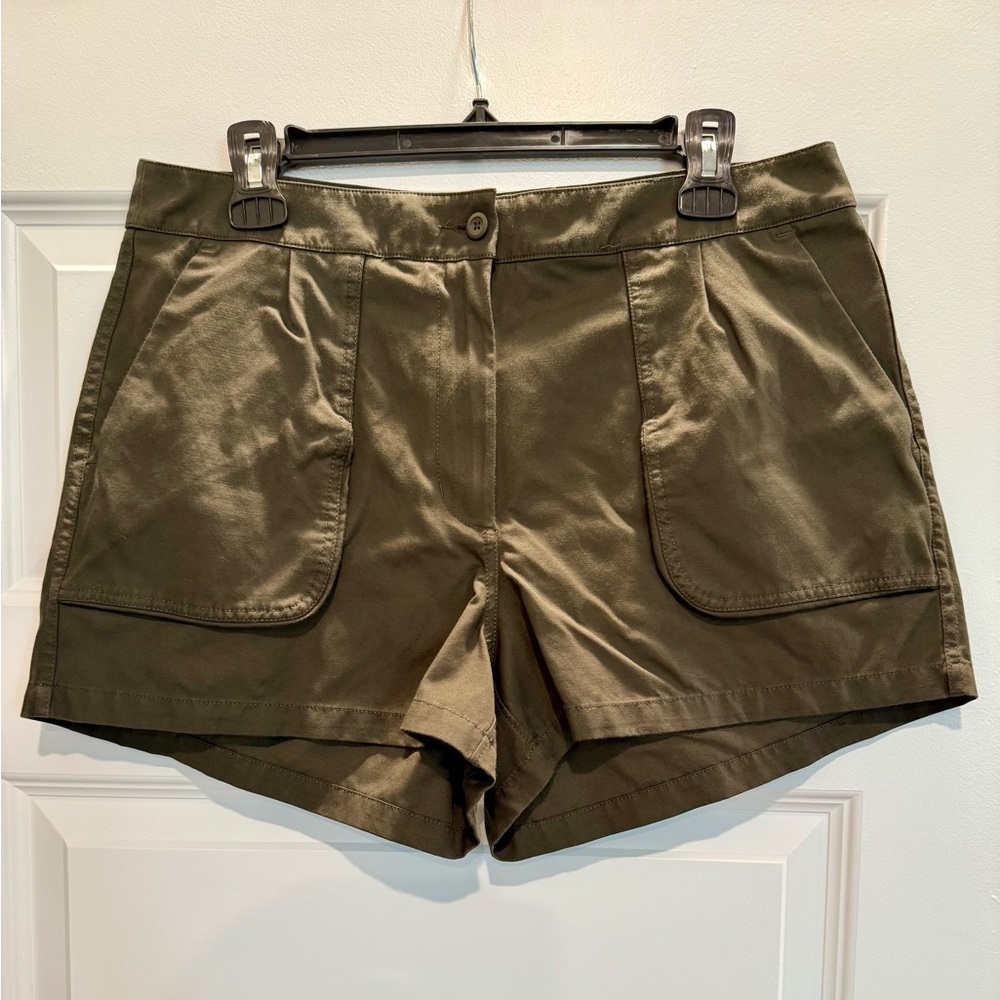 Lululemon Athletica Green Cargo Shorts